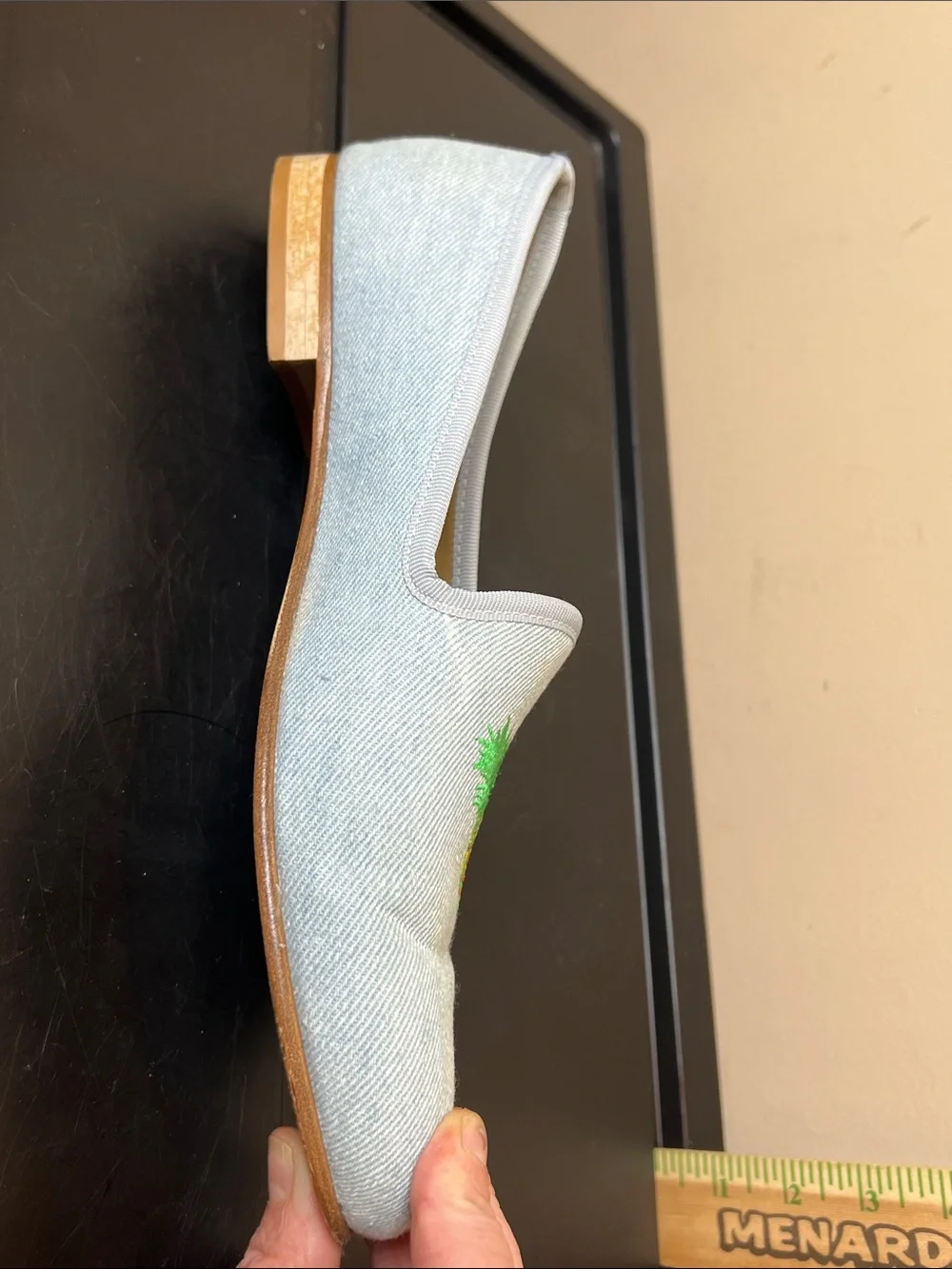Deluc Light Gray Pineapple Embroidered Slip-On Loafers